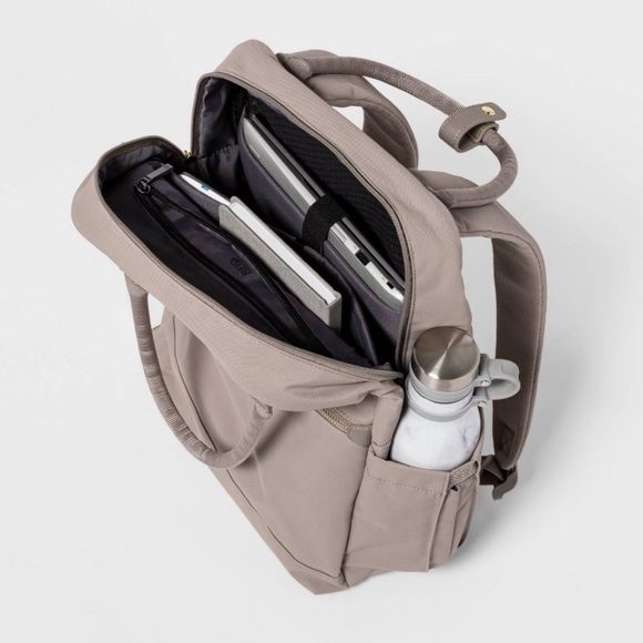 Open Story Signature Commuter Backpack - Picture 4 of 7